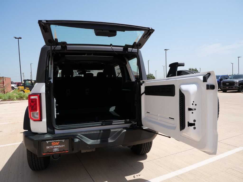 New 2026 Ford Bronco 4-Door AWD/4WD image 14
