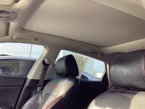 Used 2020 Kia Optima SX image 6