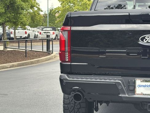 Used 2025 Ford F150 Lariat AWD/4WD image 22
