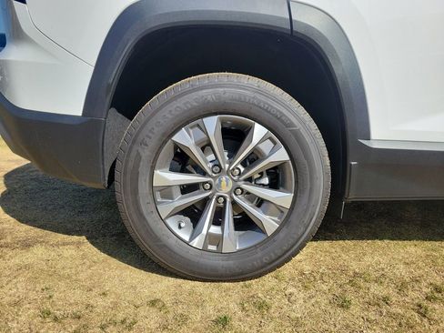 New 2026 Chevrolet Equinox LT w/ Safety and Technology Package image 5