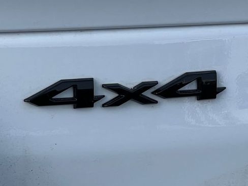 New 2026 Jeep Grand Cherokee Altitude image 2