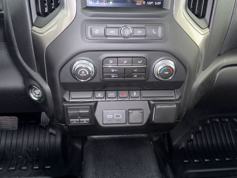 New 2026 GMC Sierra 2500 Pro w/ Convenience Package AWD/4WD image 21