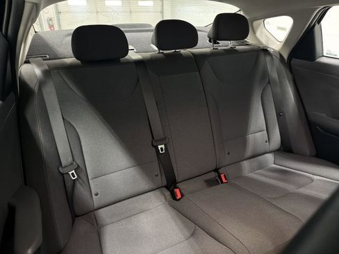 Used 2025 Kia K4 FWD image 16