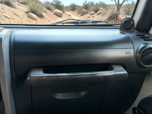 Used 2007 Jeep Wrangler Unlimited X RWD image 22