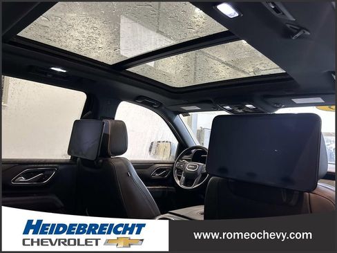 Used 2023 GMC Yukon XL AT4 w/ AT4 Premium Package image 35