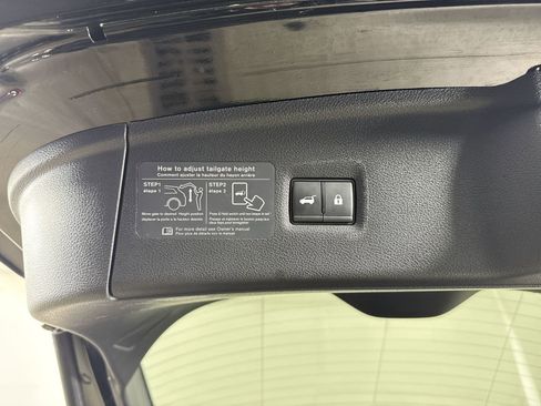 Used 2025 INFINITI QX55 Luxe w/ Cargo Package image 35