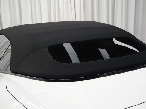 Used 2019 Aston Martin DB11 Volante image 17