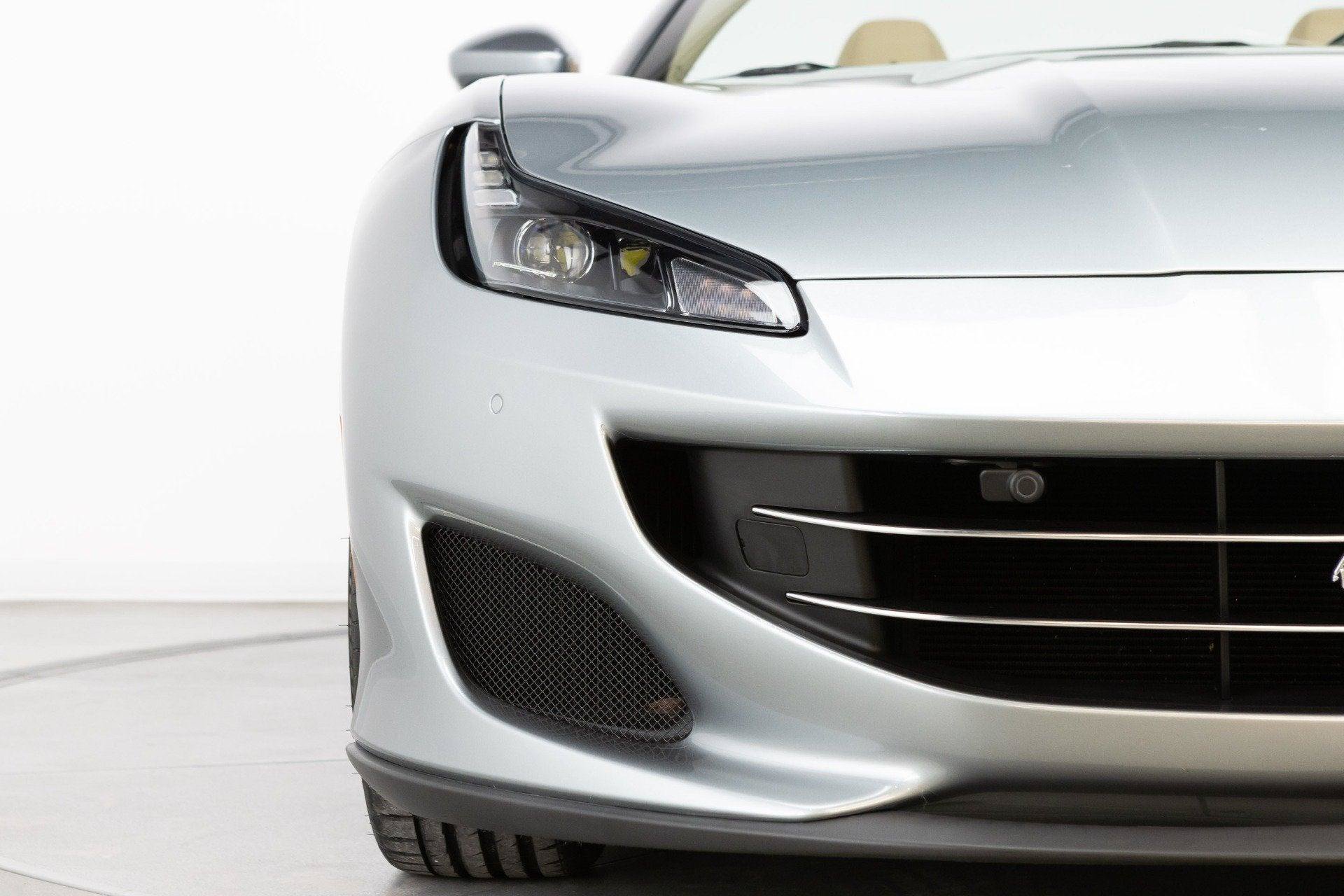 Certified 2019 Ferrari Portofino RWD image 28