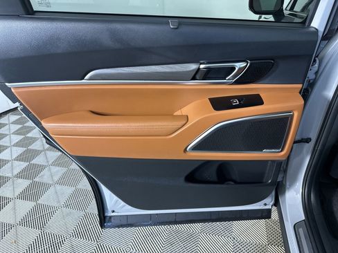 Used 2024 Kia Telluride SX X-Pro image 29