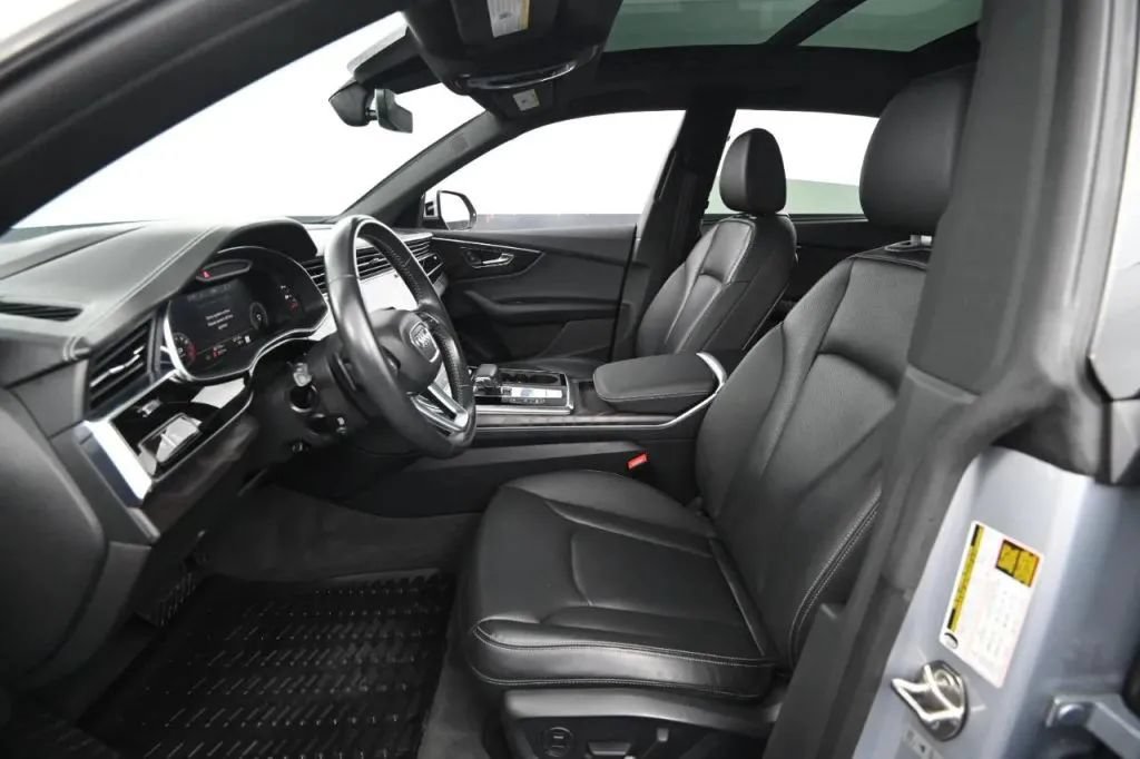 Used 2019 Audi Q8 Prestige AWD/4WD image 37