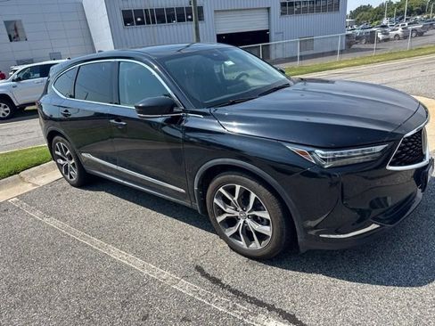 Used 2023 Acura MDX w/ Technology Package FWD image 3