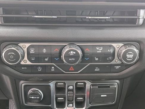 New 2026 Jeep Wrangler Unlimited Sport AWD/4WD image 20