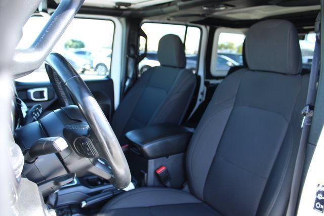 Used 2022 Jeep Wrangler Unlimited Sport AWD/4WD image 36