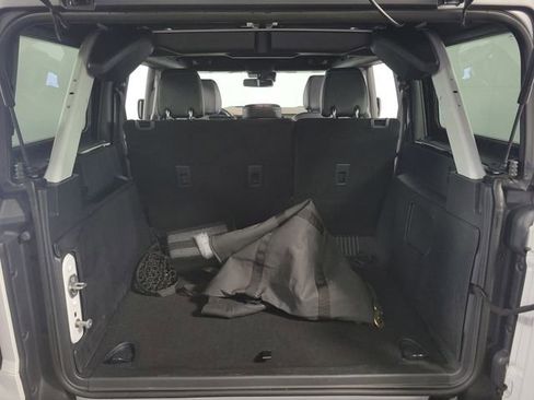 Used 2024 Ford Bronco Wildtrak image 26