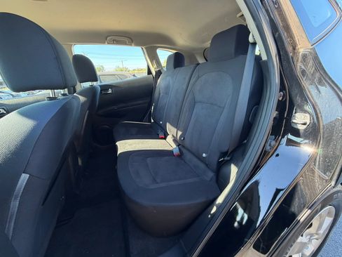 Used 2014 Nissan Rogue S w/ Convenience Package image 10