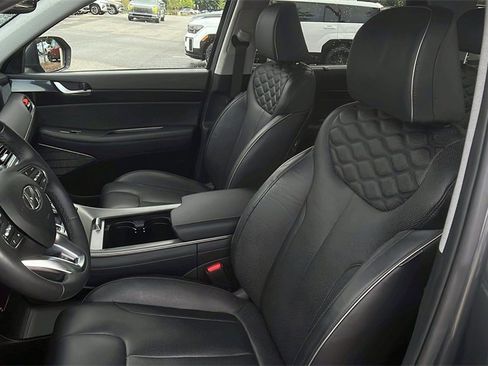 Used 2021 Hyundai Palisade Limited w/ Cargo Package image 16