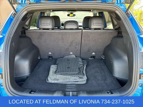 Used 2025 Jeep Compass Trailhawk AWD/4WD image 24
