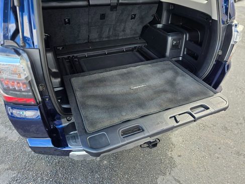 Used 2014 Toyota 4Runner Trail Premium image 14