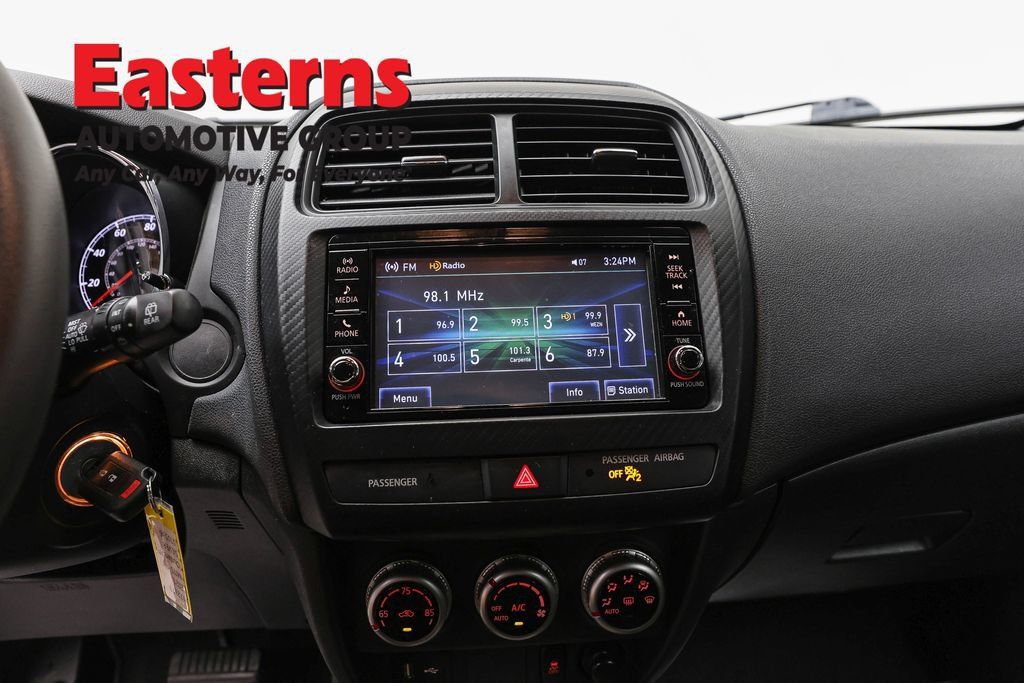 Used 2021 Mitsubishi Outlander Sport ES FWD image 14
