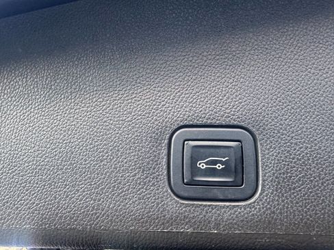 Used 2014 Cadillac SRX Luxury w/ Driver Awareness Package image 14