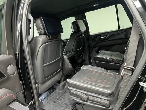 Used 2025 GMC Yukon AT4 Ultimate w/ LPO, Floor Liner Package AWD/4WD image 47