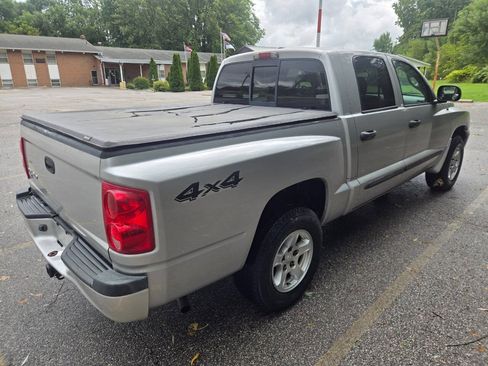 Used 2007 Dodge Dakota SLT w/ Trailer Tow Group AWD/4WD image 11