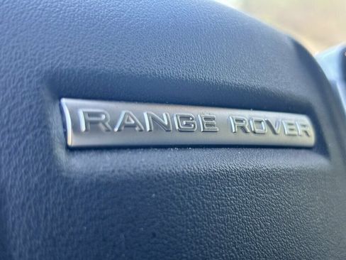 Used 2018 Land Rover Range Rover Velar R-Dynamic SE AWD/4WD image 29