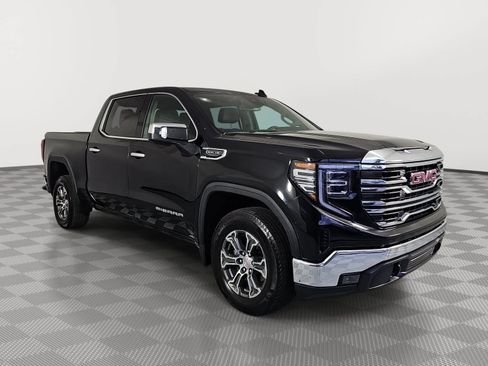 Used 2026 GMC Sierra 1500 SLT RWD image 2