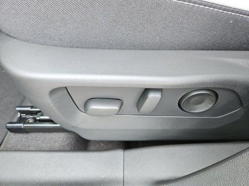 New 2025 Buick Envision Sport Touring image 19