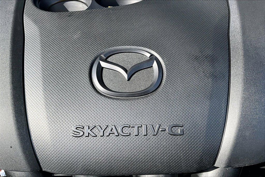 Used 2026 MAZDA CX-50 Meridian Edition w/ Weather Package AWD/4WD image 17