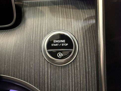 Certified 2025 Mercedes-Benz C 300 Sedan image 22