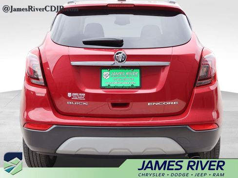Used 2018 Buick Encore Preferred FWD image 4