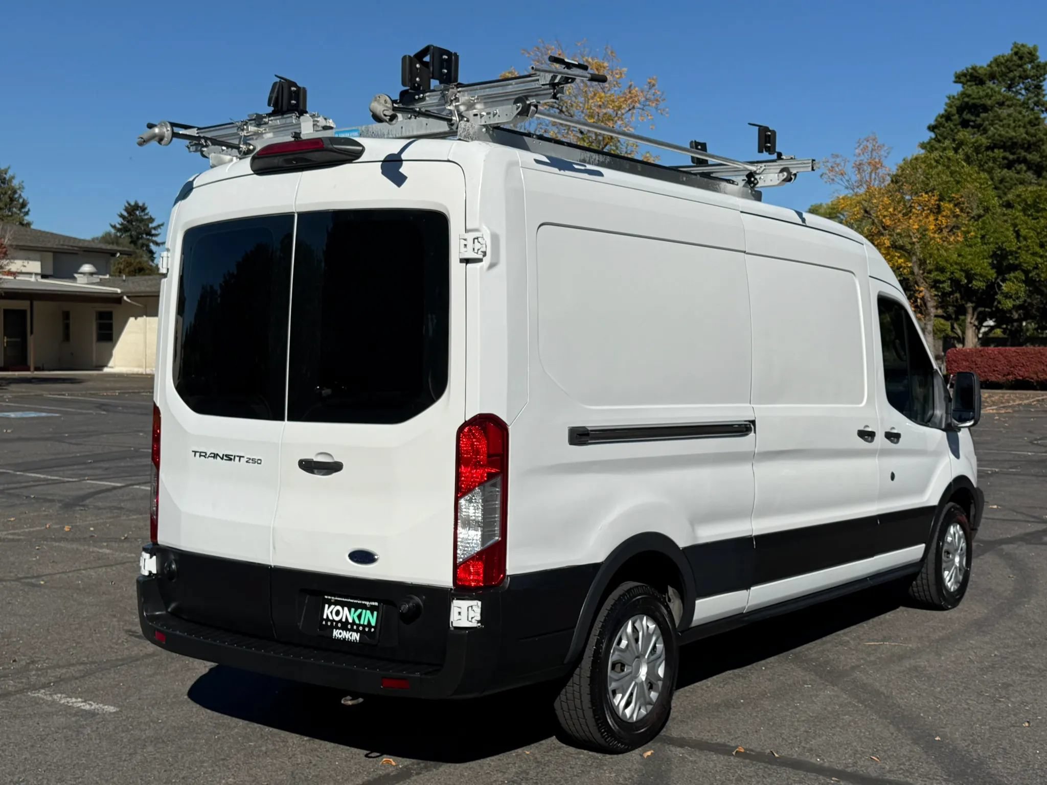 Used 2019 Ford Transit 250 148 Medium Roof w/ Interior Upgrade Package RWD image 6