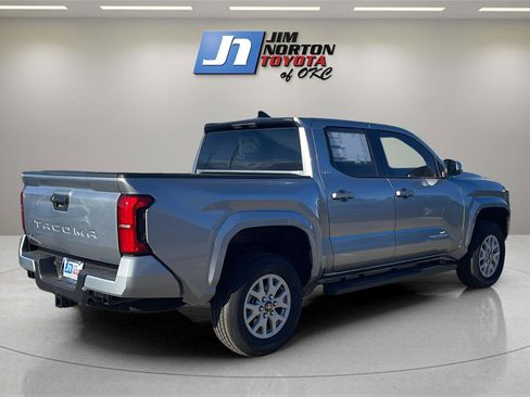 New 2026 Toyota Tacoma SR5 image 5