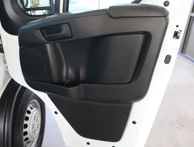 Used 2025 RAM ProMaster 2500 w/ U-Haul Equipment Group FWD image 39