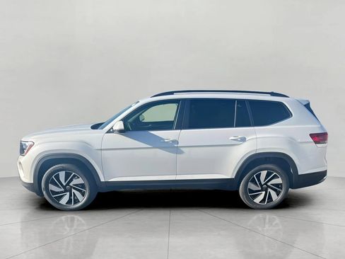 New 2026 Volkswagen Atlas SE image 4