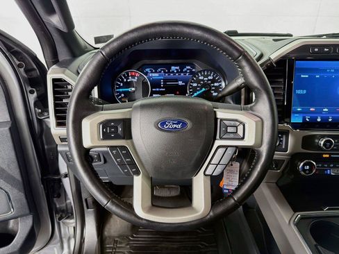 Used 2022 Ford F350 Lariat w/ Lariat Value Package AWD/4WD image 3