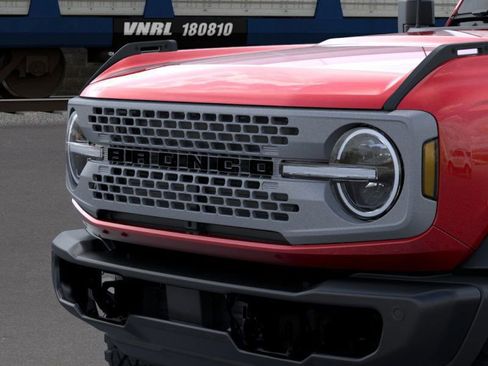 New 2025 Ford Bronco Badlands w/ Sasquatch Package AWD/4WD image 19