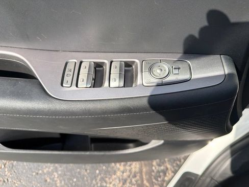 Used 2025 Hyundai Palisade SEL FWD image 32