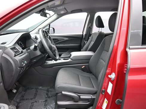 Used 2025 Honda Ridgeline Sport image 21