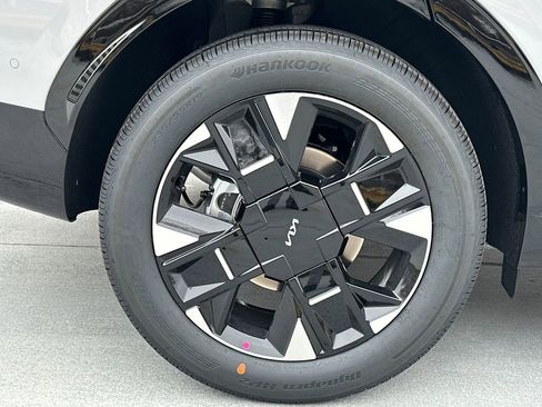 New 2026 Kia Sportage SX Prestige AWD/4WD image 9