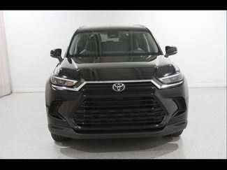 Used 2025 Toyota Grand Highlander AWD video 2