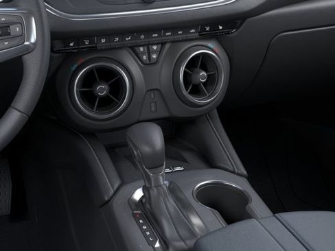 New 2026 Chevrolet Blazer LT w/ Convenience Package FWD image 23