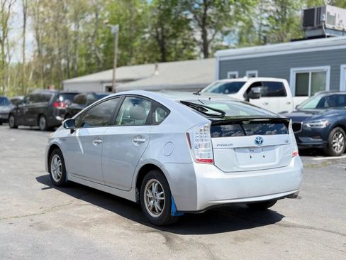 Used 2011 Toyota Prius Two FWD image 7