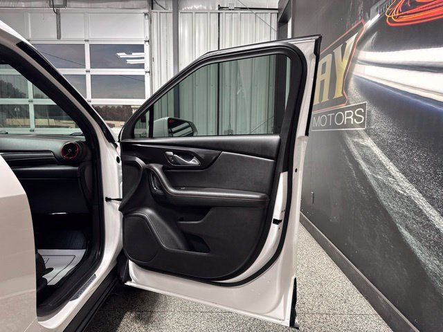Used 2020 Chevrolet Blazer RS w/ LPO, Floor Liner Package FWD image 28