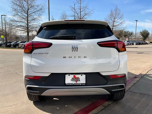 Used 2025 Buick Encore GX Preferred image 7