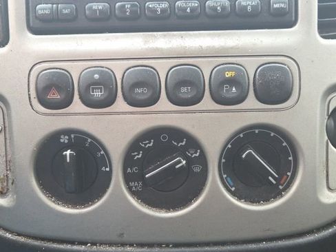 Used 2007 Ford Escape Limited image 20