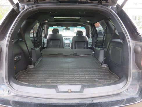 Used 2017 Ford Explorer Platinum AWD/4WD image 28