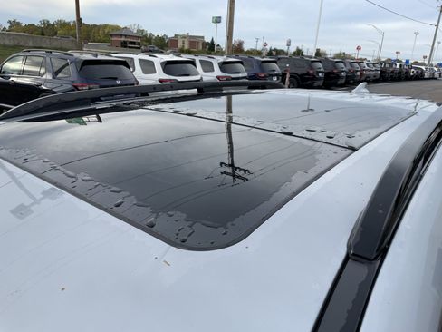 Certified 2025 Honda Pilot TrailSport image 26