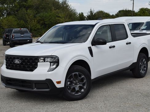 New 2025 Ford Maverick XLT w/ XLT Luxury Package image 1